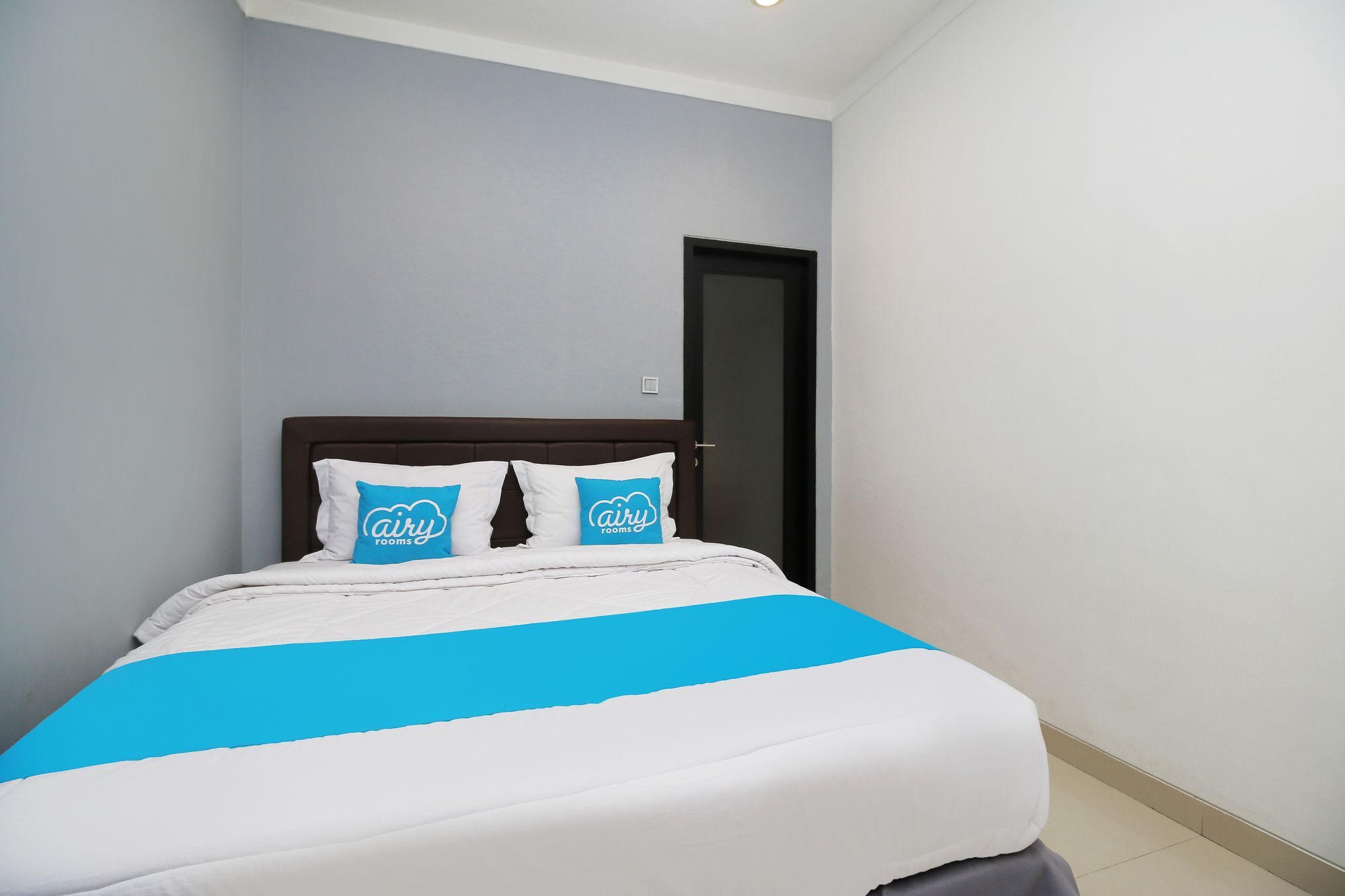 Oyo 90438 Mampang 34 Residence Jakarta Exterior photo